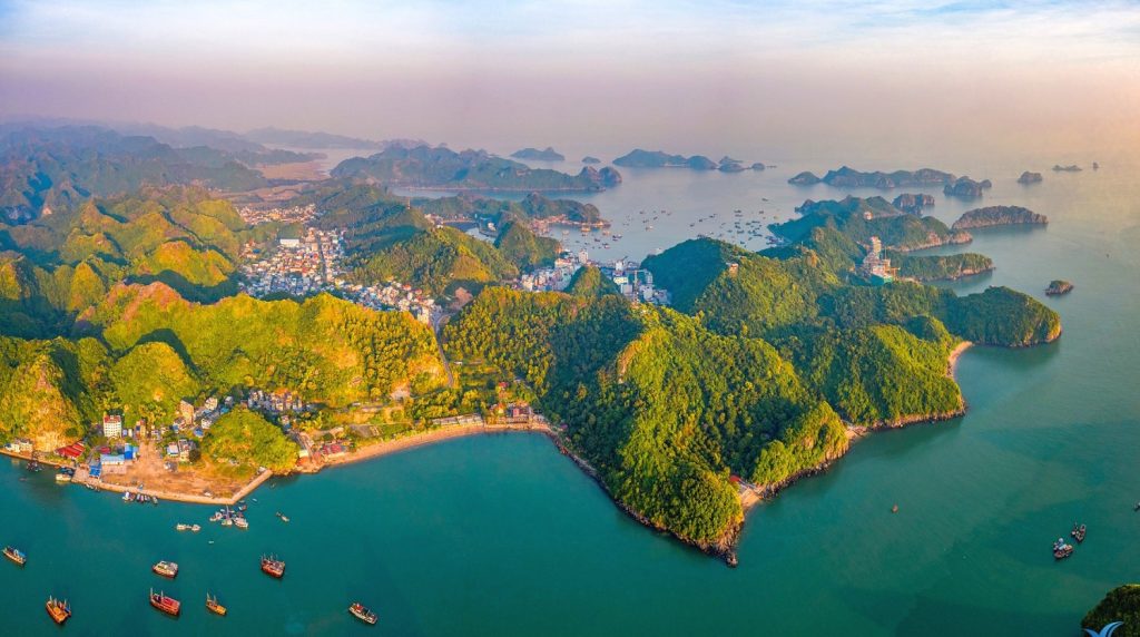 Tour Cát Bà - Vịnh Lan Hạ: 4 ngày 3 đêm senthanhtravel